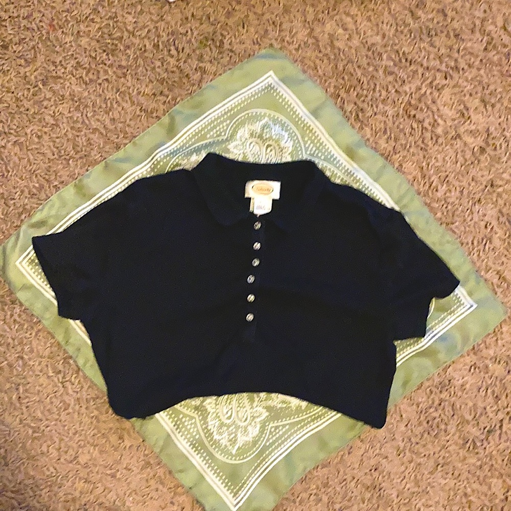 Cropped Collared Black Top. Size Medium.